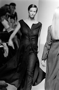 LindaIvancic_JilSanderSS1993_06.jpg