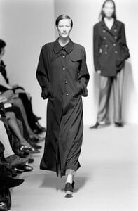 LindaIvancic_JilSanderSS1993_16.jpg