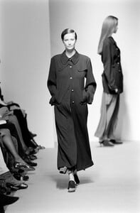 LindaIvancic_JilSanderSS1993_18.jpg