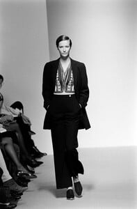 LindaIvancic_JilSanderSS1993_25.jpg
