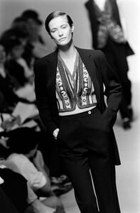 LindaIvancic_JilSanderSS1993_28.jpg