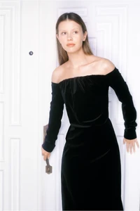 MIA 0125 - CROP 2.webp