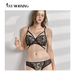 SAY_MORNING_Sexy_Lace_Embroidered_Underwear_Set_Underwire_Upper._2jpg.jpg