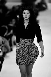 StephanieSeymour_ToddOldhamSS1995_08.jpg