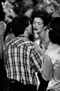 StephanieSeymour_ToddOldhamSS1995_34.jpg