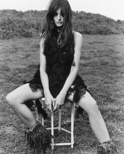 StephanieSeymour_W_Oct2000_CarterSmith_02.jpg