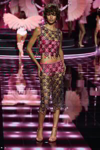 Victorias-Secret-2025-Fashion-Show-Runway-BOMBSHELL-MATHILDA-GVARLIANI.jpeg