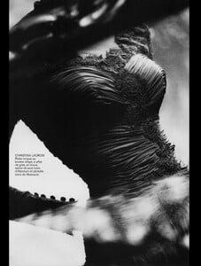 VogueParisSeptember1991_204.jpg