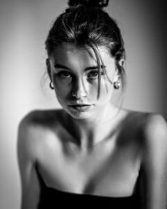 cute or coolMuse- @hannahdierks_ Photo- @boris_bethge only windowlight#fineartphotography #bnwp.jpg