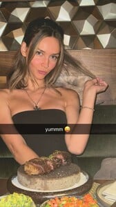 rachelcook14-2025-10-24T19-19-12.jpg