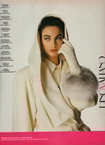 04-MARIECLAIREGR-Jan-1992-DINOVALIANO-m.ElenaKontoura-ph.Unk.jpg