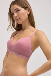 10761-3-sujetador-sin-aro-con-relleno-canale-con-encaje-rosa.jpg