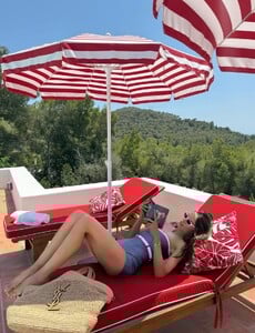 [2025.09.01] izabelgoulart-fae_541265467_18420284299106140_7844759627529750465_n.jpg