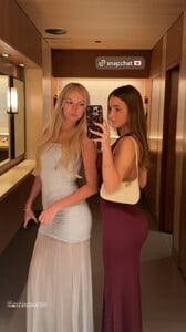 [2025.11.05] haileygrice_3759662457708189199.jpg