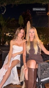 [2025.11.06] haileygrice_3760413937633448697.jpg