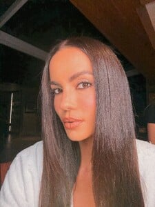 [2025.11.08] sofiaresing_574246980_18538129696031551_2620980318555547304_n.jpg