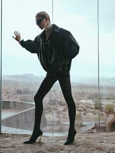 [2025.11.19] helsastudio_582507593_18038049728709262_8588942593690879364_n.jpg