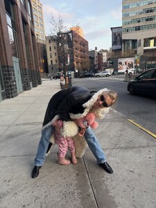 [2025.11.27] hoskelsa_587471657_18542011705010569_7659883257479654783_n.jpg