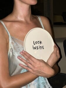 [2025.11.11] carmellarose_580241761_18546912382035727_1428031332709252928_n.jpg