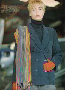 73-MARIECLAIREGR-Nov-1990-m.Unk-ph.VangelisTsagkaris.jpg.9e2714f01c33c41f5c5409e01e29bb3c.jpg