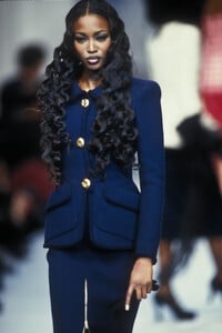 Chanel 1992 Haute Couture 73.jpg