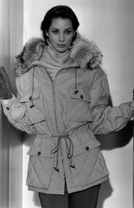 ChristyTurlington_CalvinKleinFW1989_003.jpg