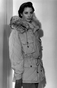 ChristyTurlington_CalvinKleinFW1989_008.jpg