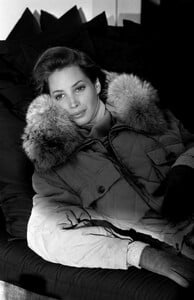 ChristyTurlington_CalvinKleinFW1989_015.jpg