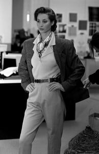ChristyTurlington_CalvinKleinFW1989_088.jpg