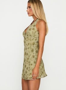 EAyalon - PrPolly - Mysterie Halter Mini Dress Green _ Floral-8 - 3-Model-Ella-Us2.jpg