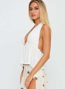 EAyalon - PrPolly - Saddler Halter Top White-9 - 3-Model-Ella-Us2.jpg