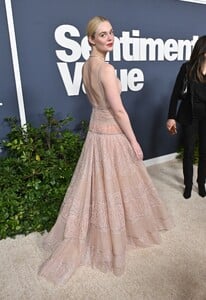 Elle Fanning - Sentimental Value Premiere (108).jpg