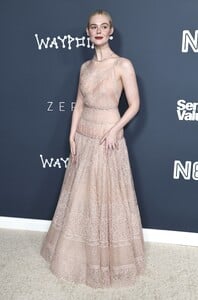 Elle Fanning - Sentimental Value Premiere (45).jpg