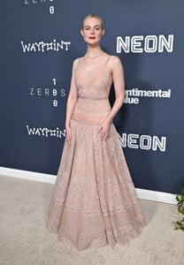 Elle Fanning - Sentimental Value Premiere (83).jpg