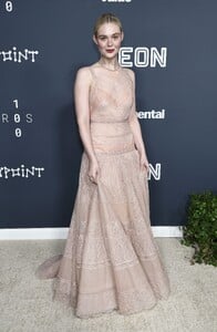 Elle Fanning - Sentimental Value Premiere (89).jpg