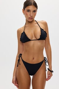 Frankiesbikinis-NickTop-Black-Front.jpg