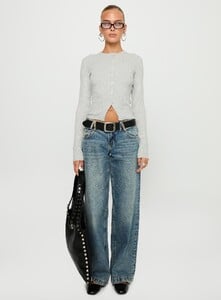 KianaF - PrPolly - Backbone Straight Leg Jeans Mid Blue-8 - 6-Model-Kiana-Us2.jpg