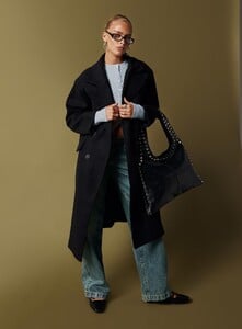 KianaF - PrPolly - Backbone Straight Leg Jeans Mid Blue-8 - 7-Model-Kiana-Us2.jpg