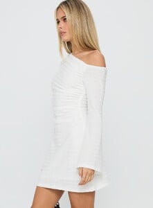 KianaF - PrPolly - Crescent Long Sleeve Mini Dress White-7 - 3-Model-Kiana-Us2.jpg