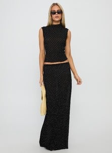 KianaF - PrPolly - Ford Maxi Skirt Onyx Polka-11 - 1-Model-Kiana-Us2.jpg