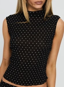 KianaF - PrPolly - Ford Top Onyx Polka-8 - 5-Model-Kiana-Us2.jpg