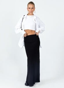 KianaF - PrPolly - Jodie Maxi Skirt Black-10 - 1-Model-Kiana-Us2.jpg