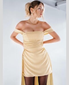 LaurenA - DuquesaCouture '23 - Look1 - 325977456_1273678509879933_7301379913318697875_n_2023-01-18_1440x1785.jpg