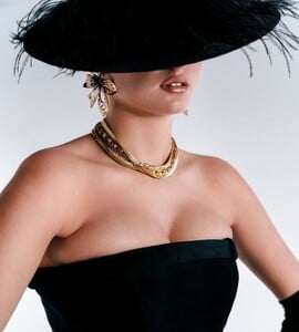 LaurenA - DuquesaCouture '23 - Look2 - 324722039_740084751011417_2659155945646698367_n_2023-01-10_1417x1570.jpg