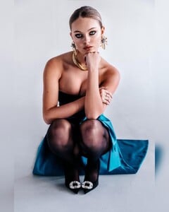 LaurenA - DuquesaCouture '23 - Look3 - 326249752_690907092686693_947844185098141907_n_2023-01-19_1440x1798.jpg