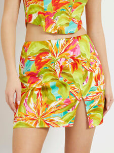 LaurenA - Guess - All over print mini skort #3_W4YD0YWDEE2-P8CA-ALT9.jpg