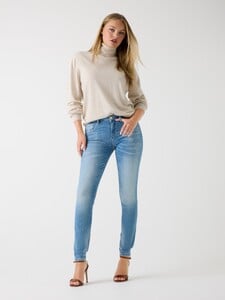 LaurenA - Guess - Annette skinny jeans #0_W2YA99D4Q01-CLH1.jpg