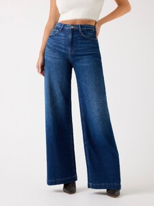 LaurenA - Guess - Bellagio wide-leg jeans #1_W5BA1CD0615-ECWS-ALT1.jpg