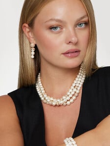 LaurenA - Guess - Calypso earrings #1_JUBE04450JW-YG-ALT1.jpg