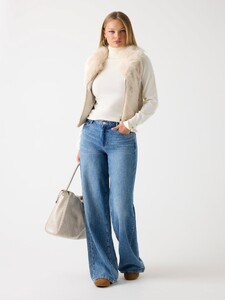 LaurenA - Guess - Faux-fur vest #1_W5BL0IKCP70-F14G-ALT1.jpg